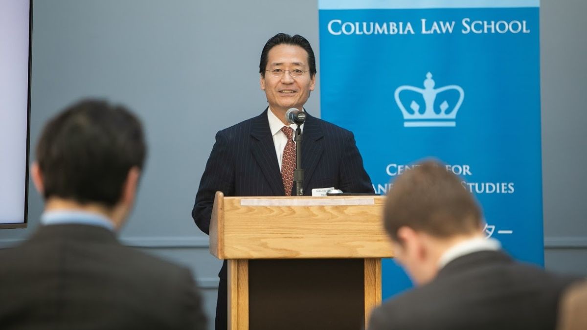 Nobuhisa Ishizuka welcomes attending delegates to the conference Nobuhisa Ishizuka welcomes attending delegates to the conference